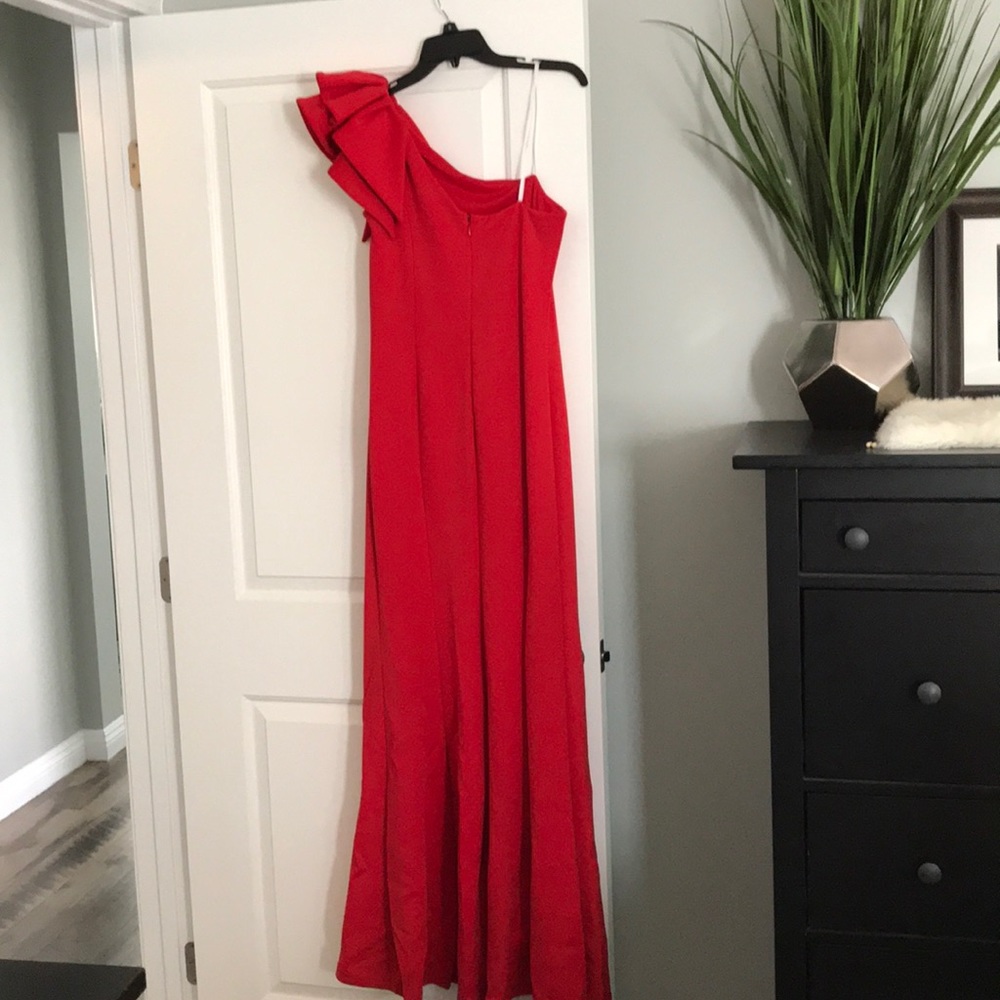 Evening/Prom dress. - Picture 2 of 3